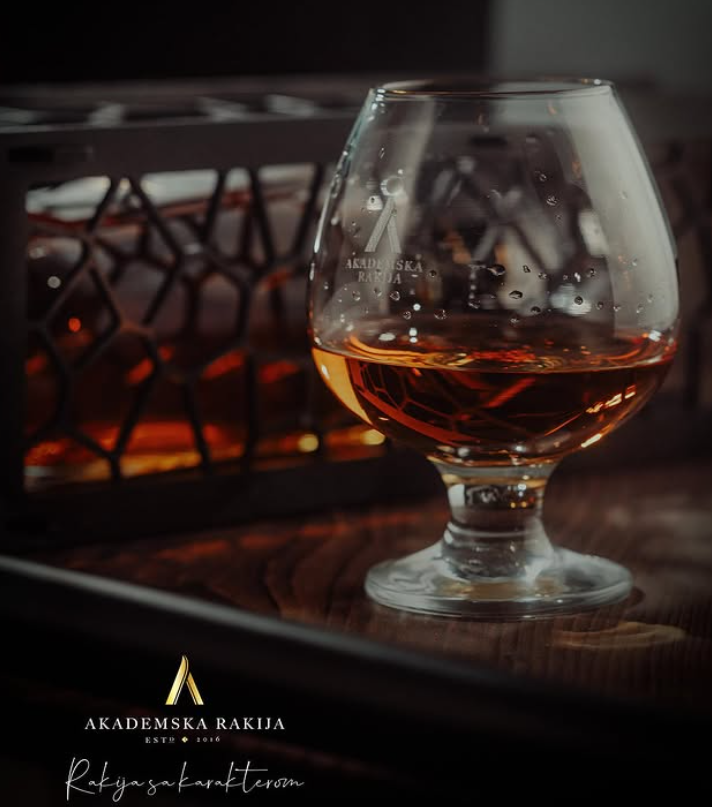 Akademska Rakija Gold „Quitte“